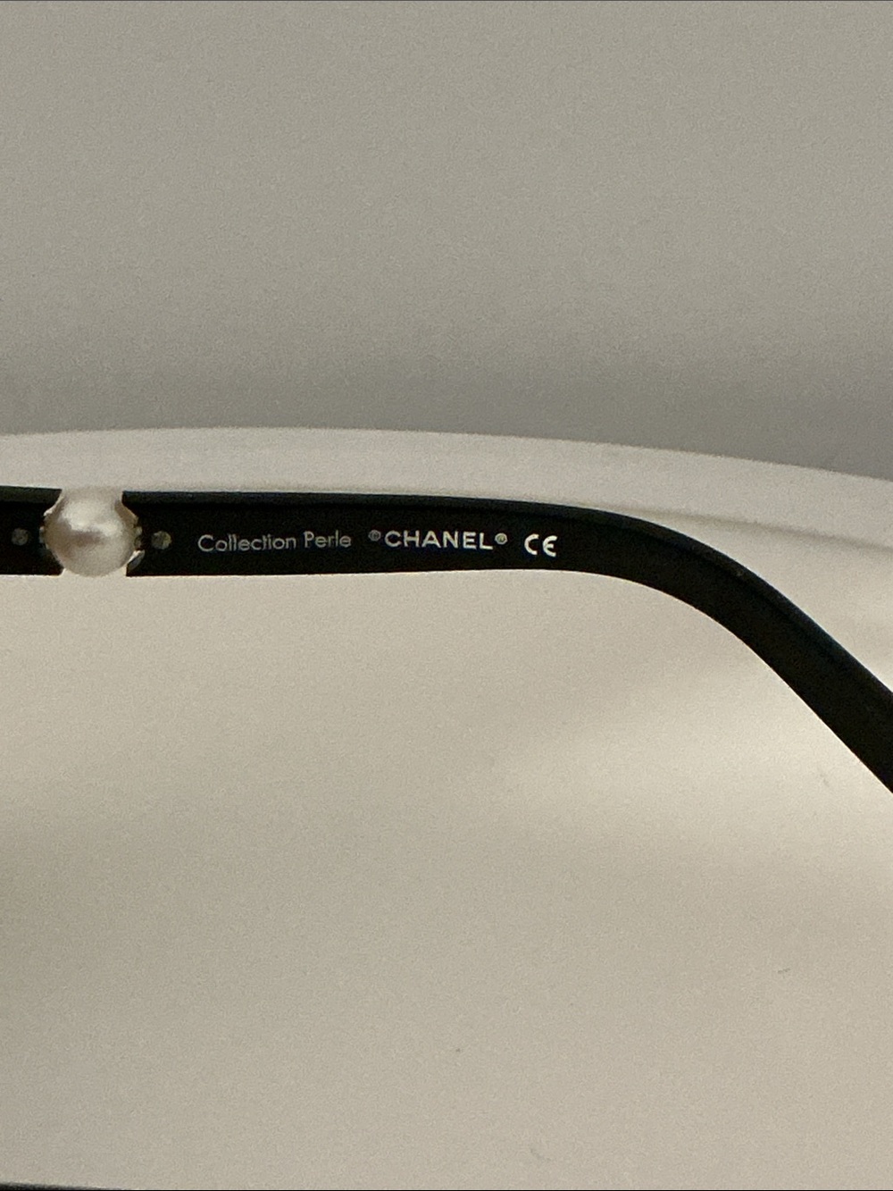 Authentic Chanel luxury designer signature black sunglasses with pearls - Picture 5 of 9